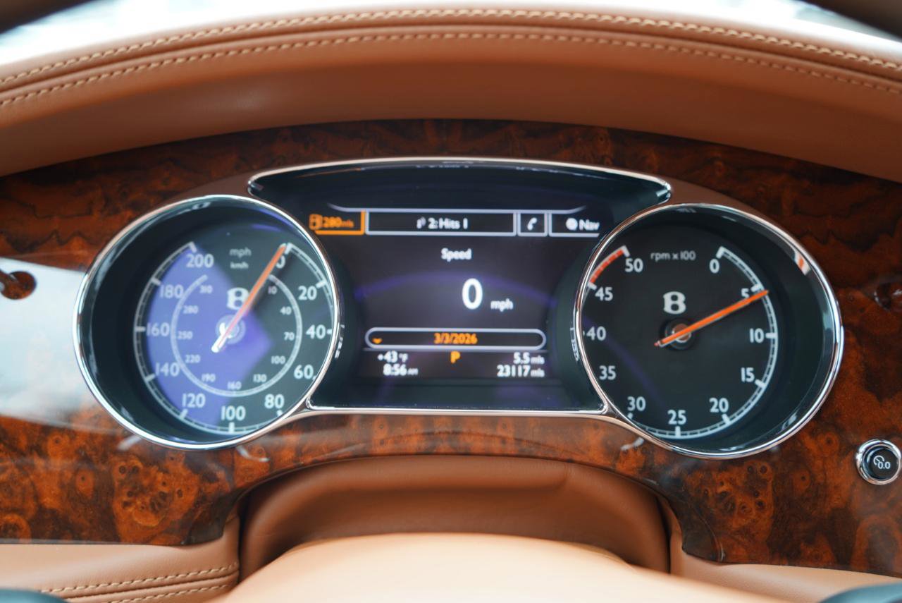 Used 2011 Bentley Mulsanne image 29