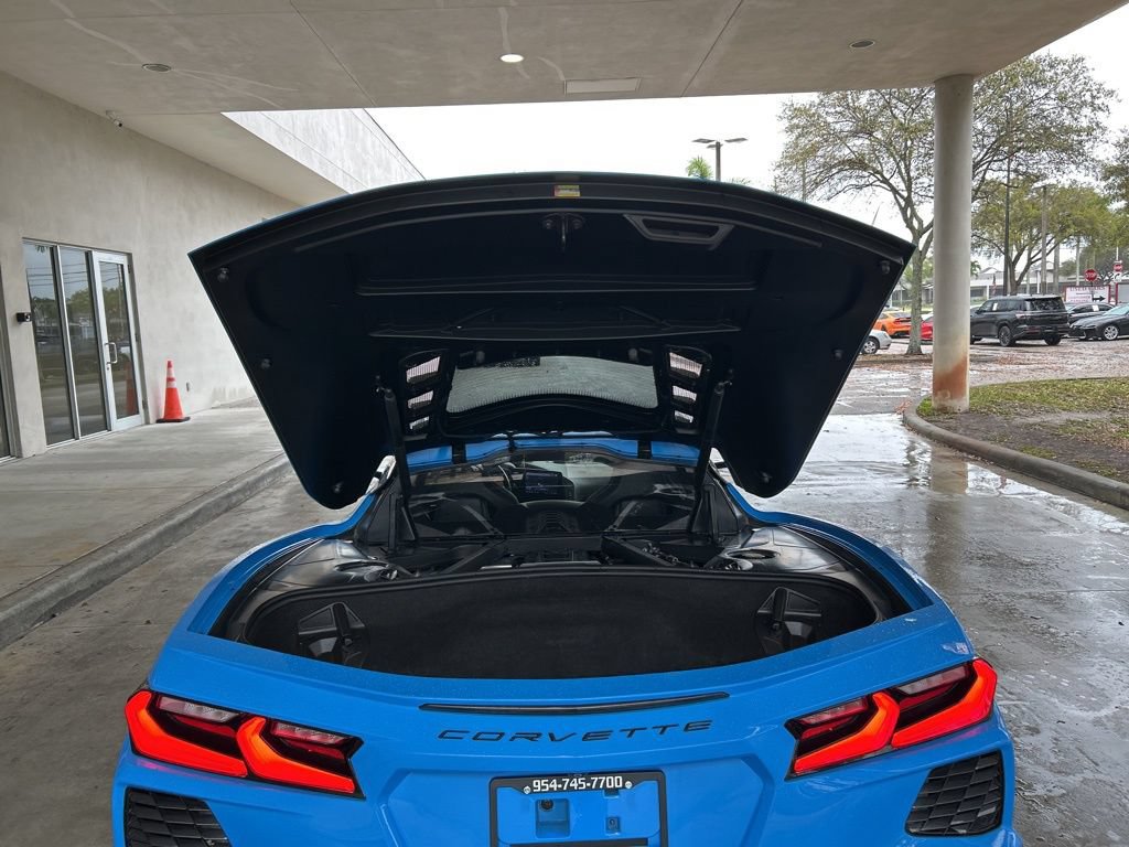 Used 2022 Chevrolet Corvette Stingray Preferred Cpe w/ 2LT RWD image 29