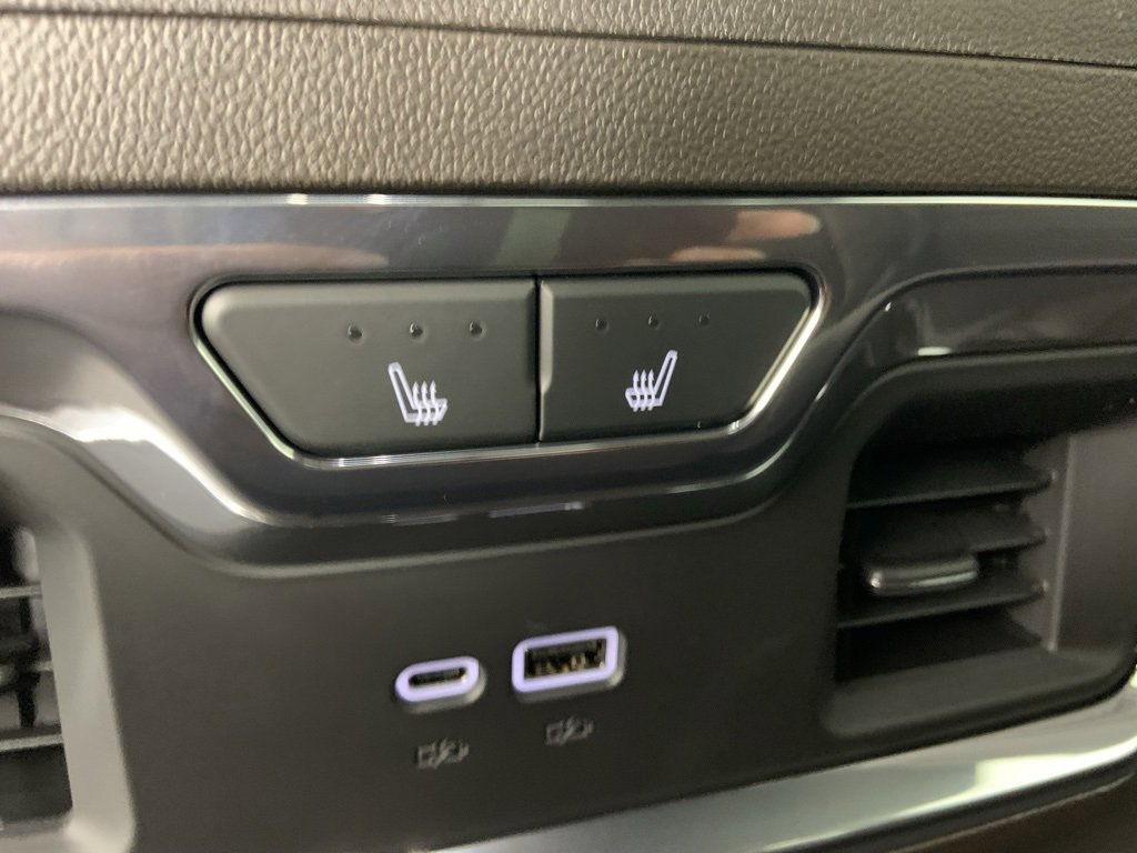 Used 2025 GMC Sierra 1500 Denali image 18