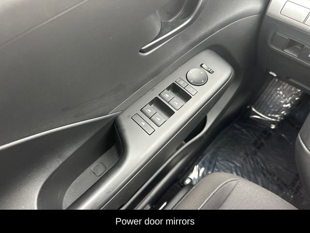 Used 2024 Hyundai Kona SEL FWD image 19