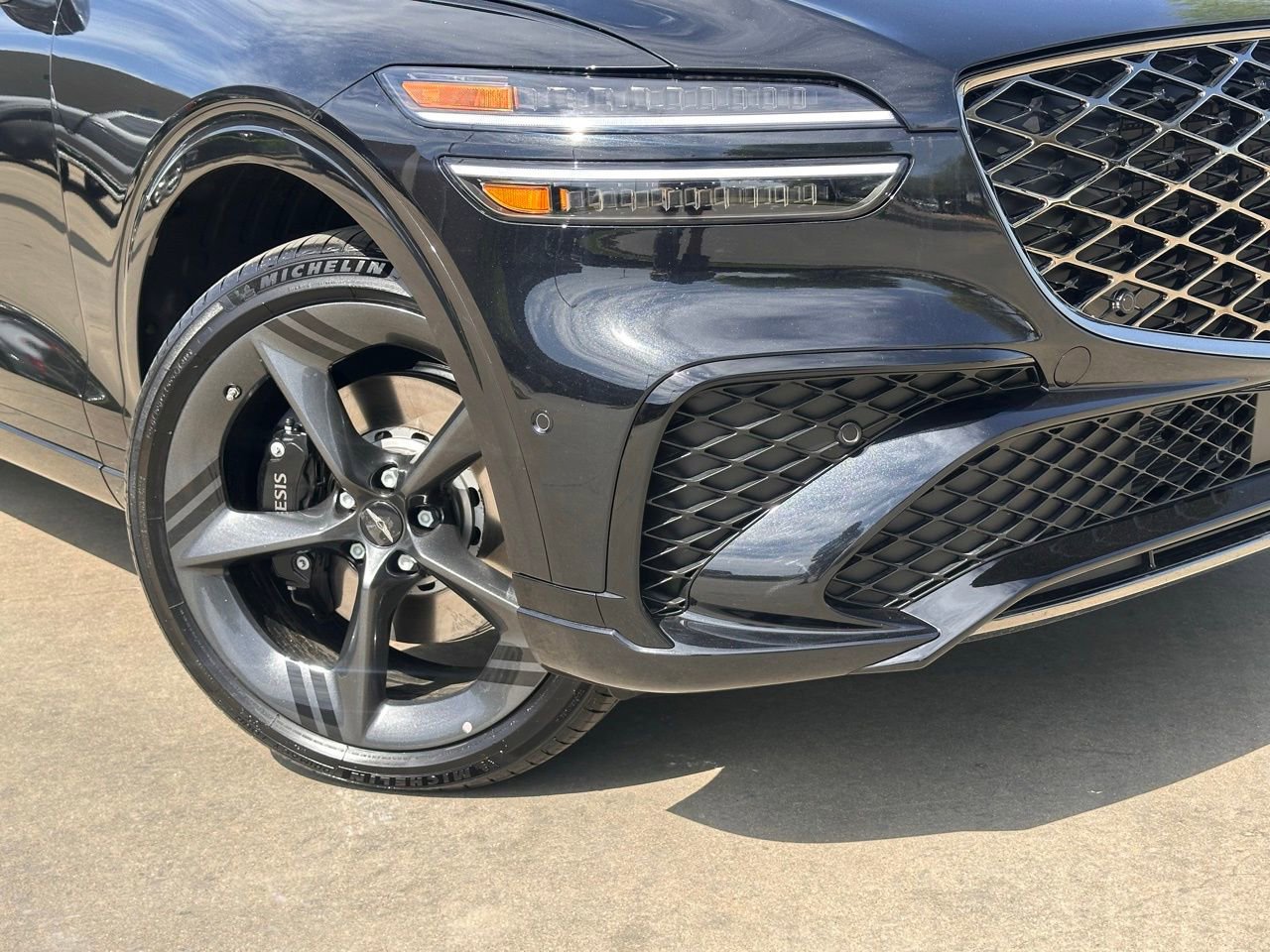 Used 2026 Genesis GV70 2.5T Sport Prestige image 2