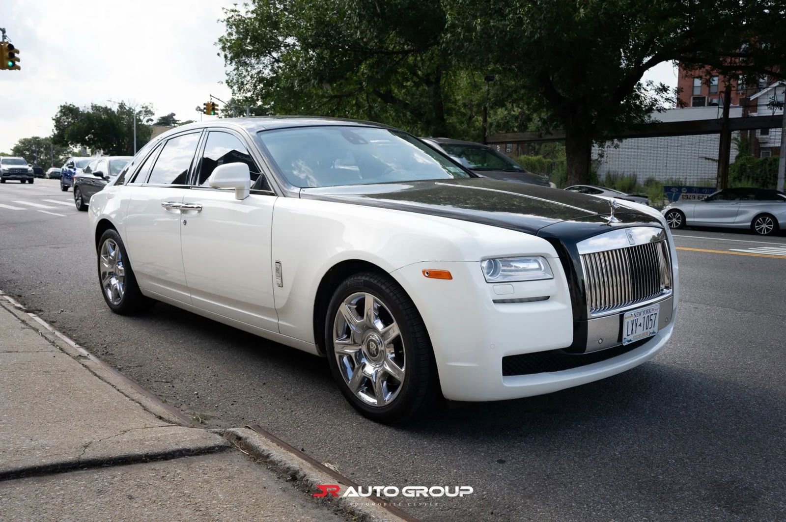 Used 2012 Rolls-Royce Ghost image 3