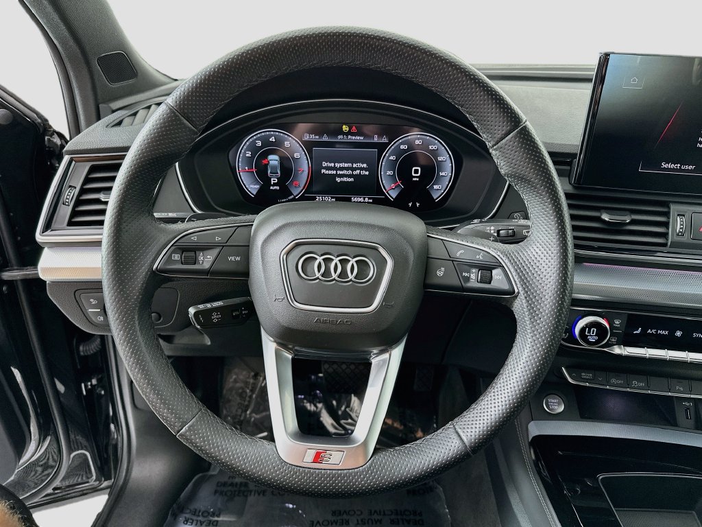 Used 2025 Audi Q5 2.0T Premium Plus AWD/4WD image 12