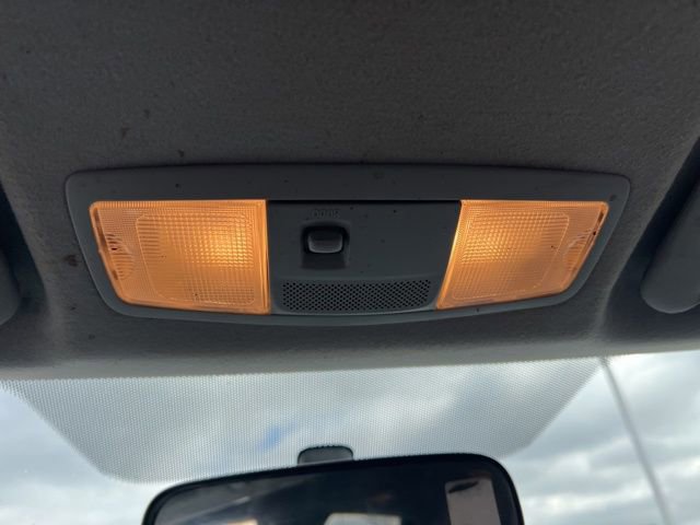 Used 2008 Mitsubishi Outlander XLS image 18