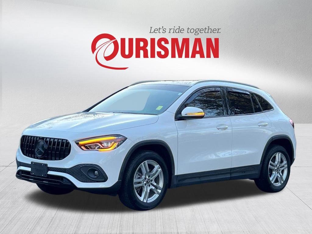 Used 2021 Mercedes-Benz GLA 250 4MATIC w/ Premium Package image 2