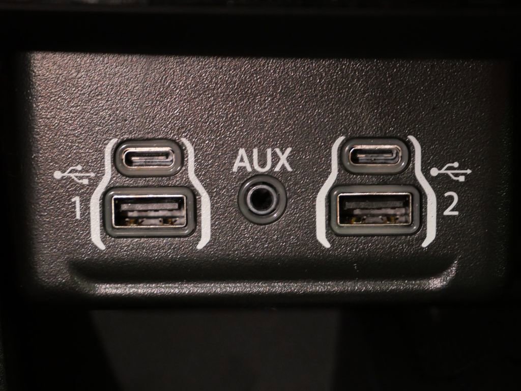 Used 2022 Dodge Durango R/T w/ Tow 'N Go Package image 22