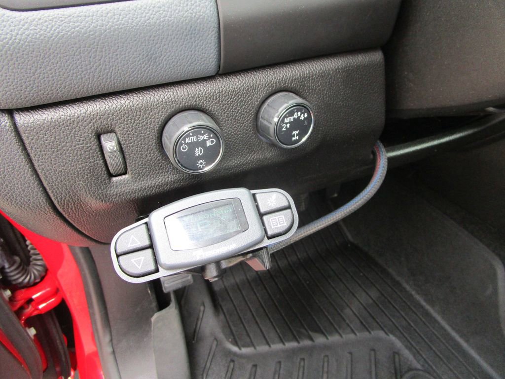 Used 2017 Chevrolet Colorado Z71 image 26