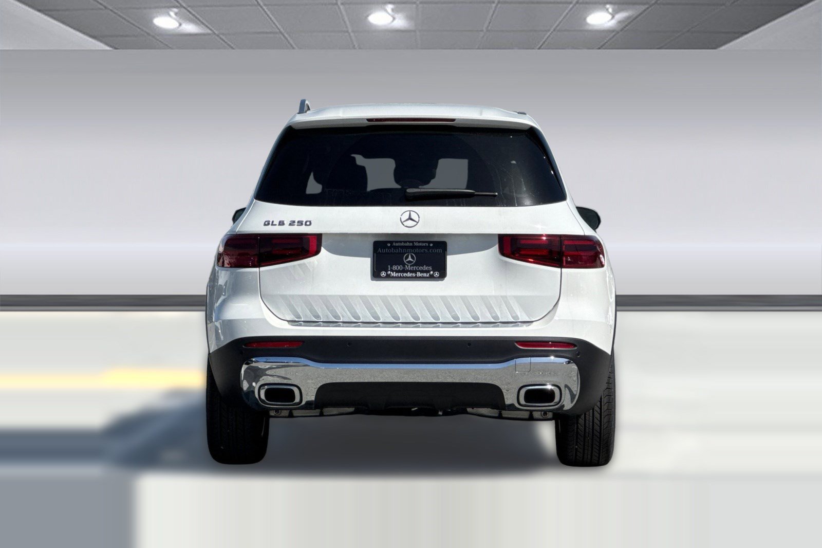 New 2026 Mercedes-Benz GLB 250 image 9