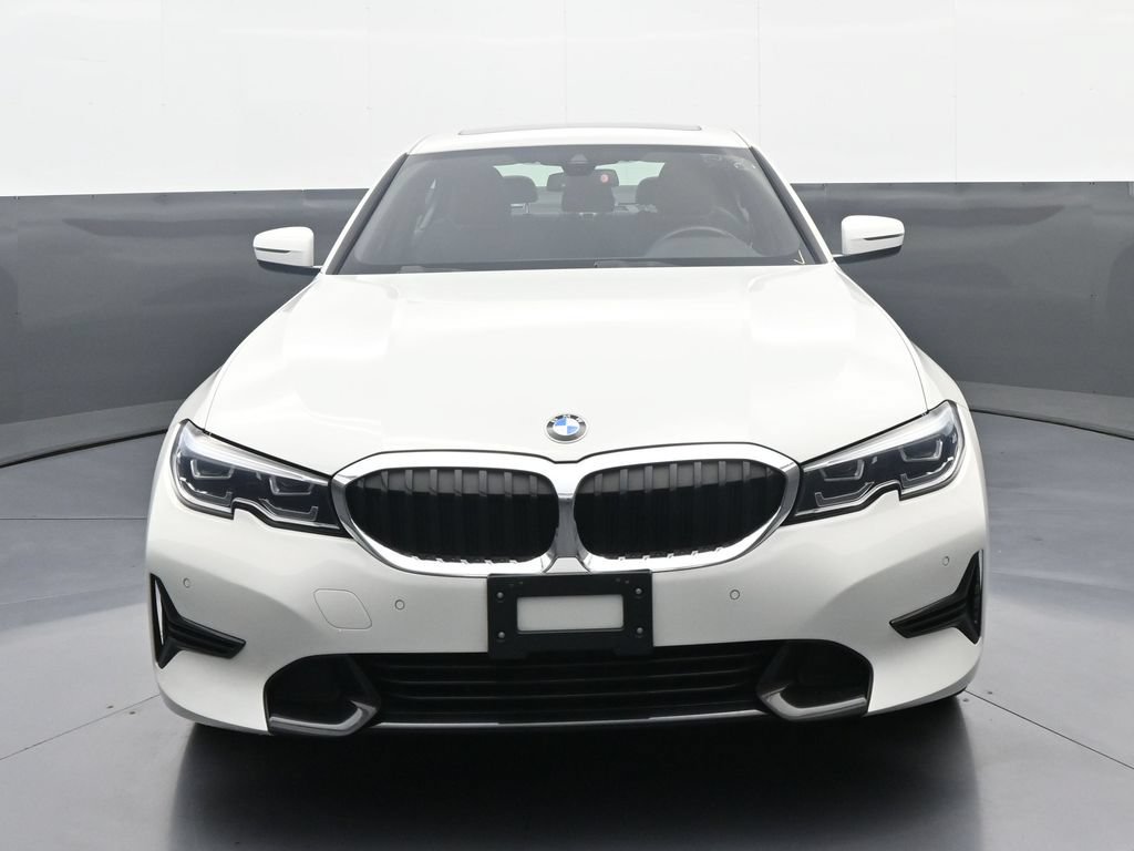 Used 2021 BMW 330i xDrive Sedan w/ Driving Assistance Package AWD/4WD image 2