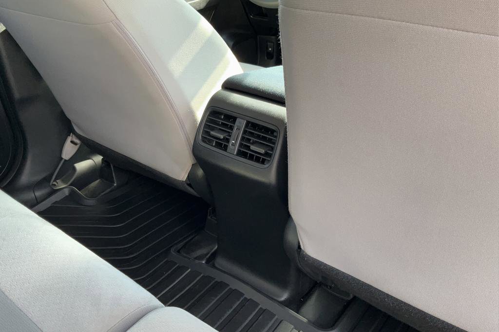 Used 2016 Honda CR-V SE image 21