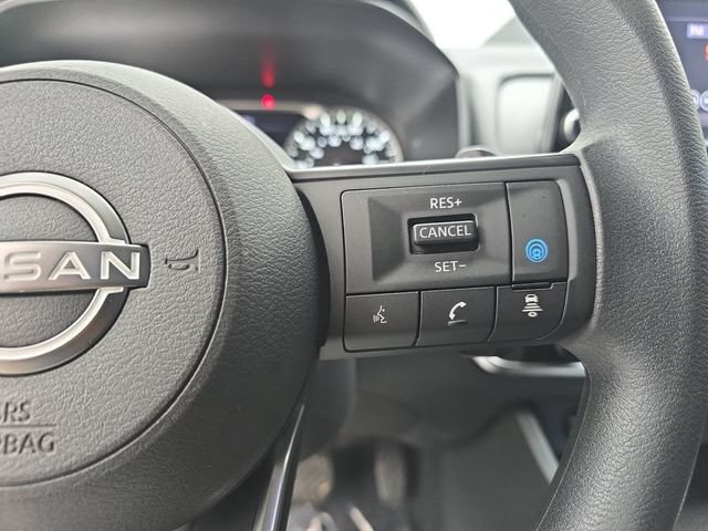 Used 2024 Nissan Rogue SV FWD image 18