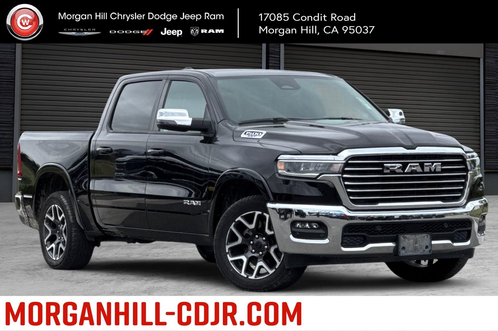 Used 2025 RAM 1500 Laramie AWD/4WD image 1
