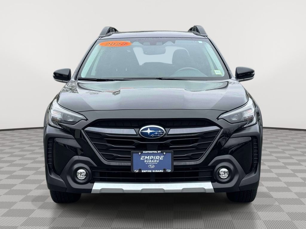 Used 2023 Subaru Outback Limited AWD/4WD image 3