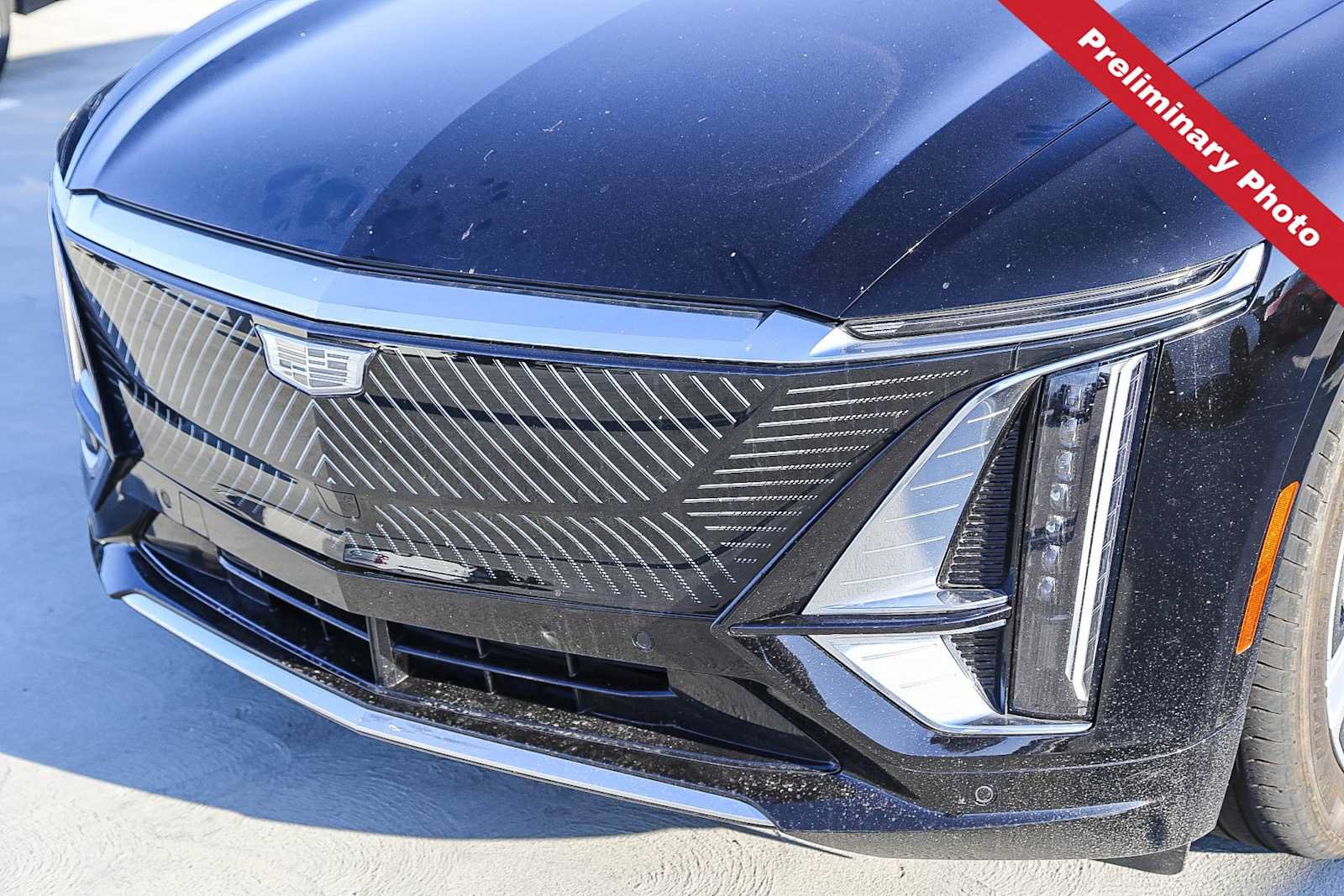 Used 2024 Cadillac Lyriq Tech AWD/4WD image 5