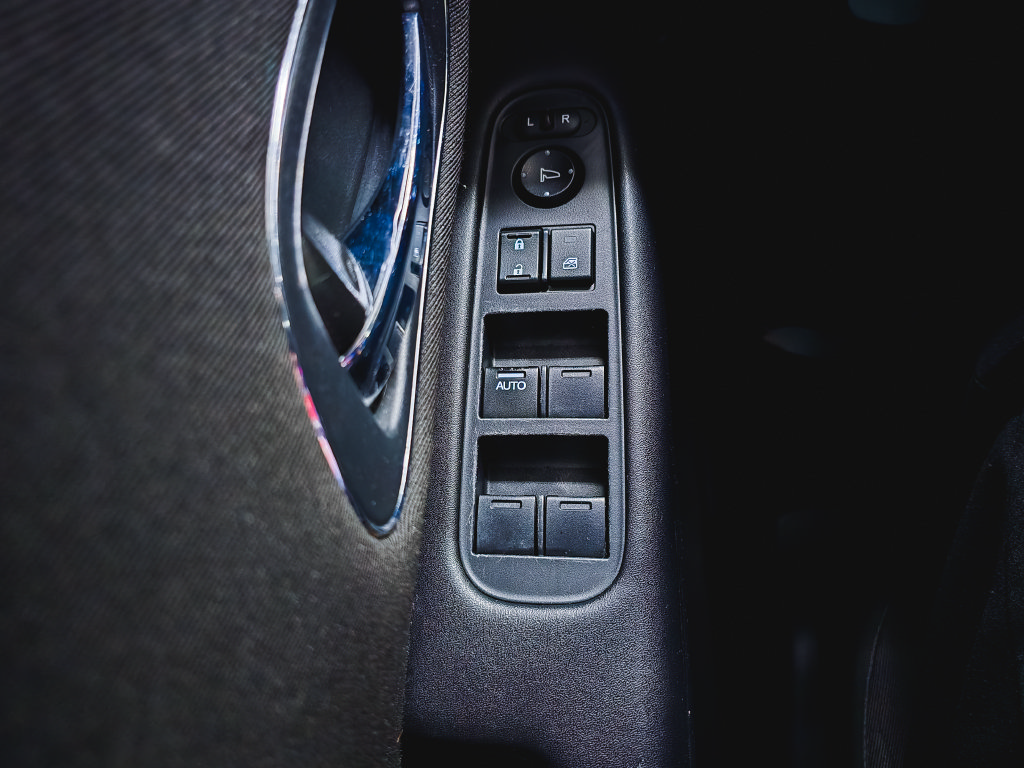 Used 2017 Honda HR-V EX image 20