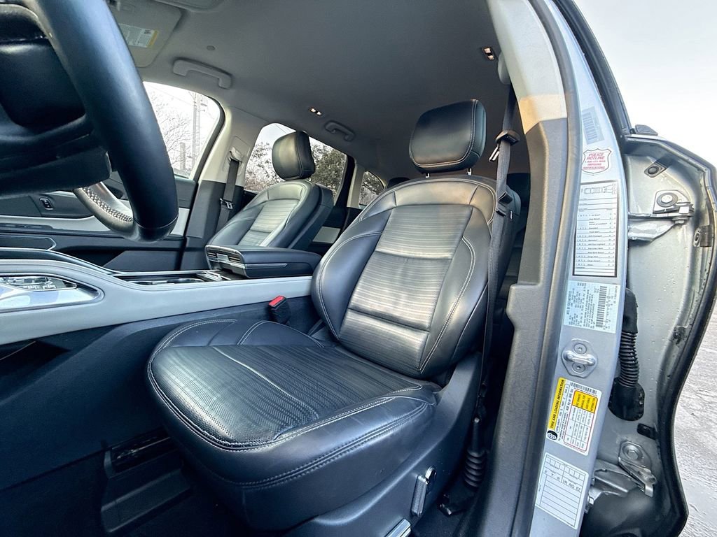 Used 2024 Lincoln Nautilus Reserve AWD/4WD image 23