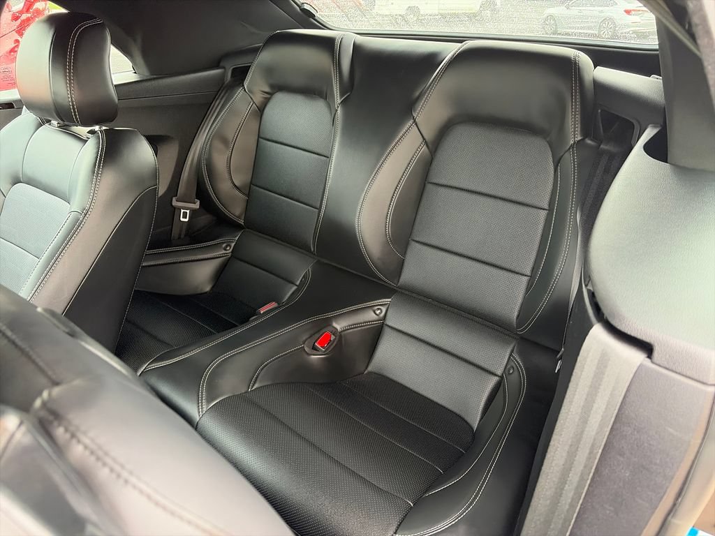 Used 2021 Ford Mustang GT Premium w/ GT Performance Package RWD image 24