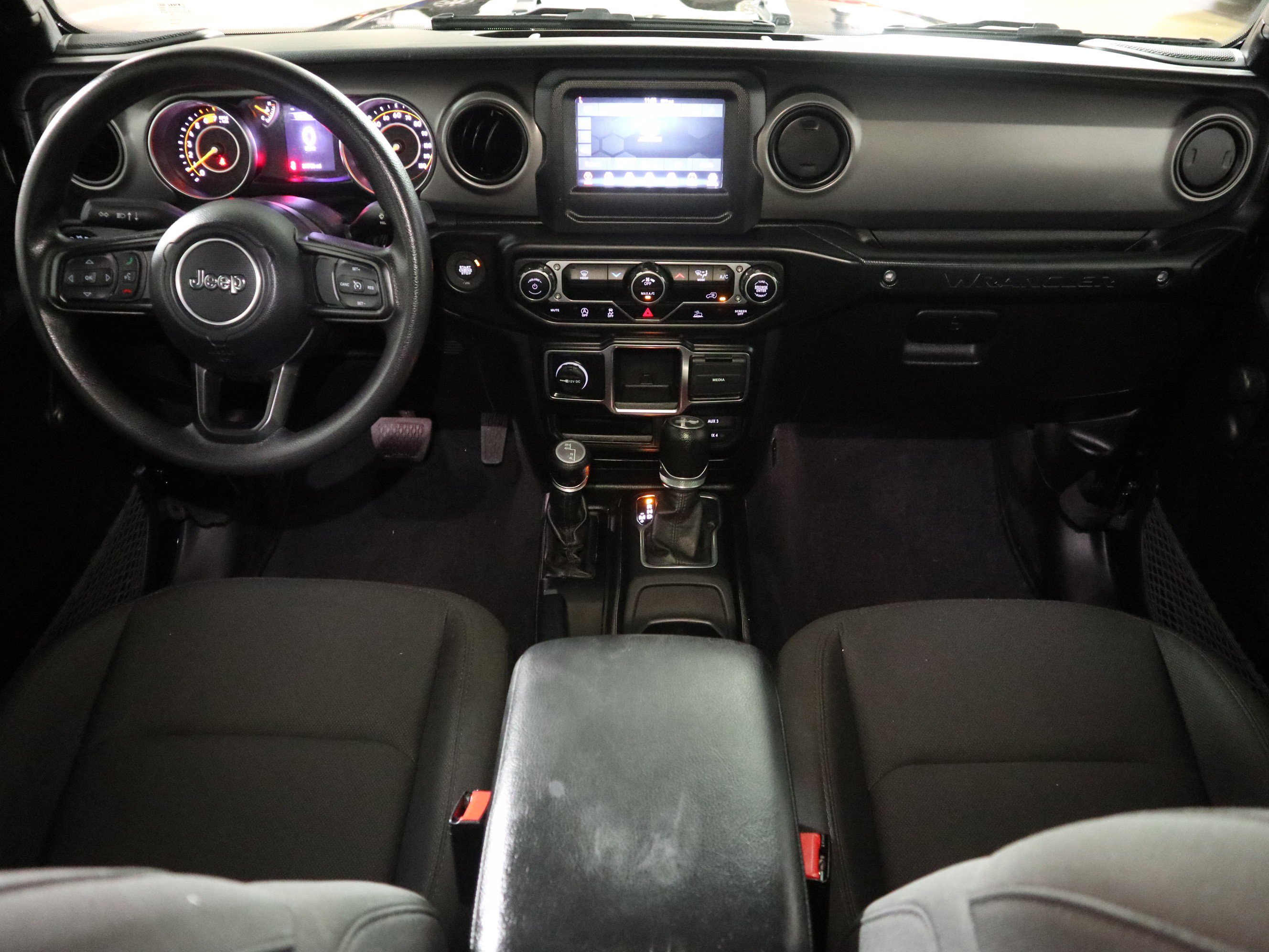 Used 2022 Jeep Wrangler Unlimited Sport image 15