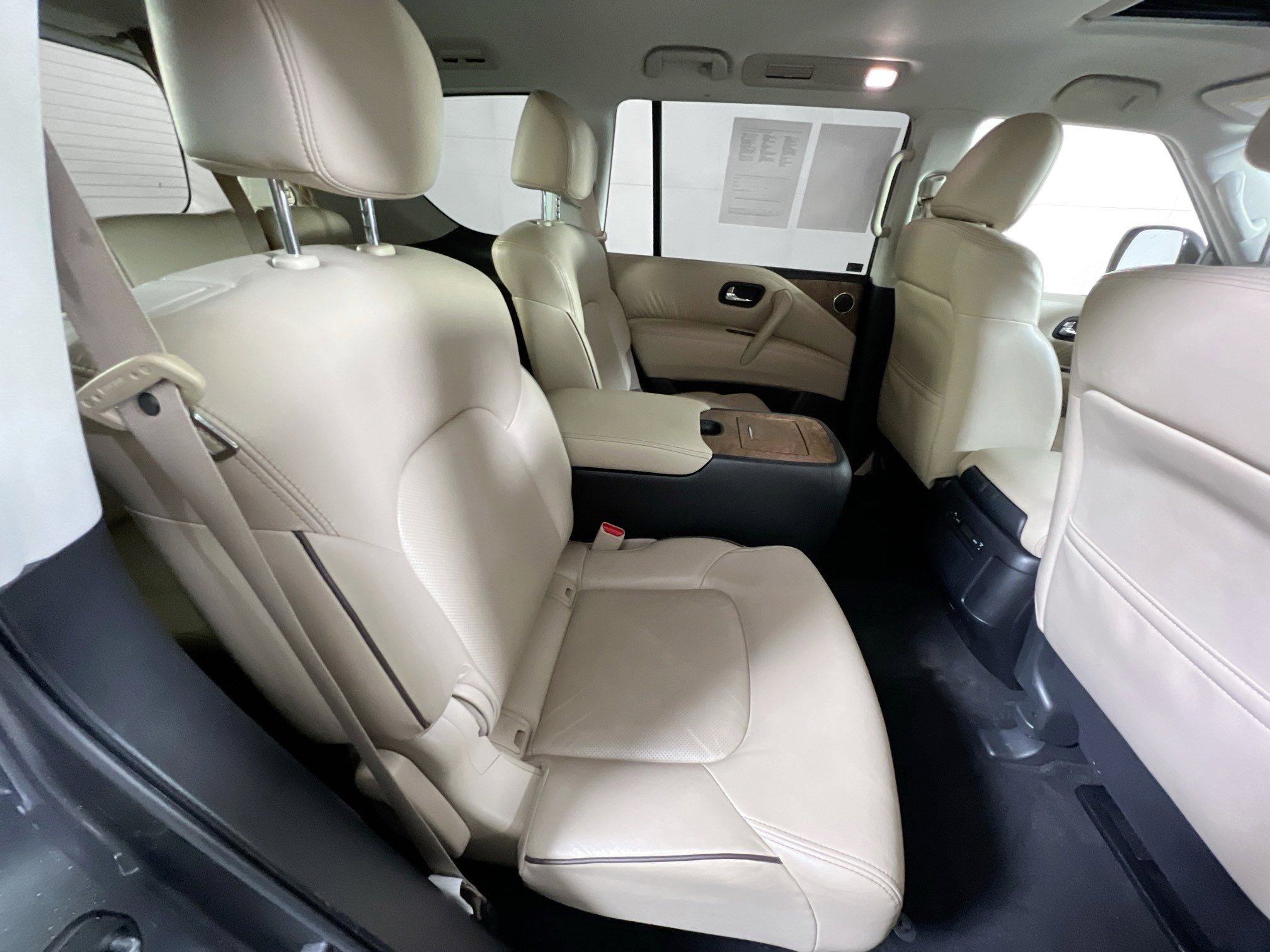 Used 2022 Nissan Armada SL w/ Captain's Chairs Package image 27