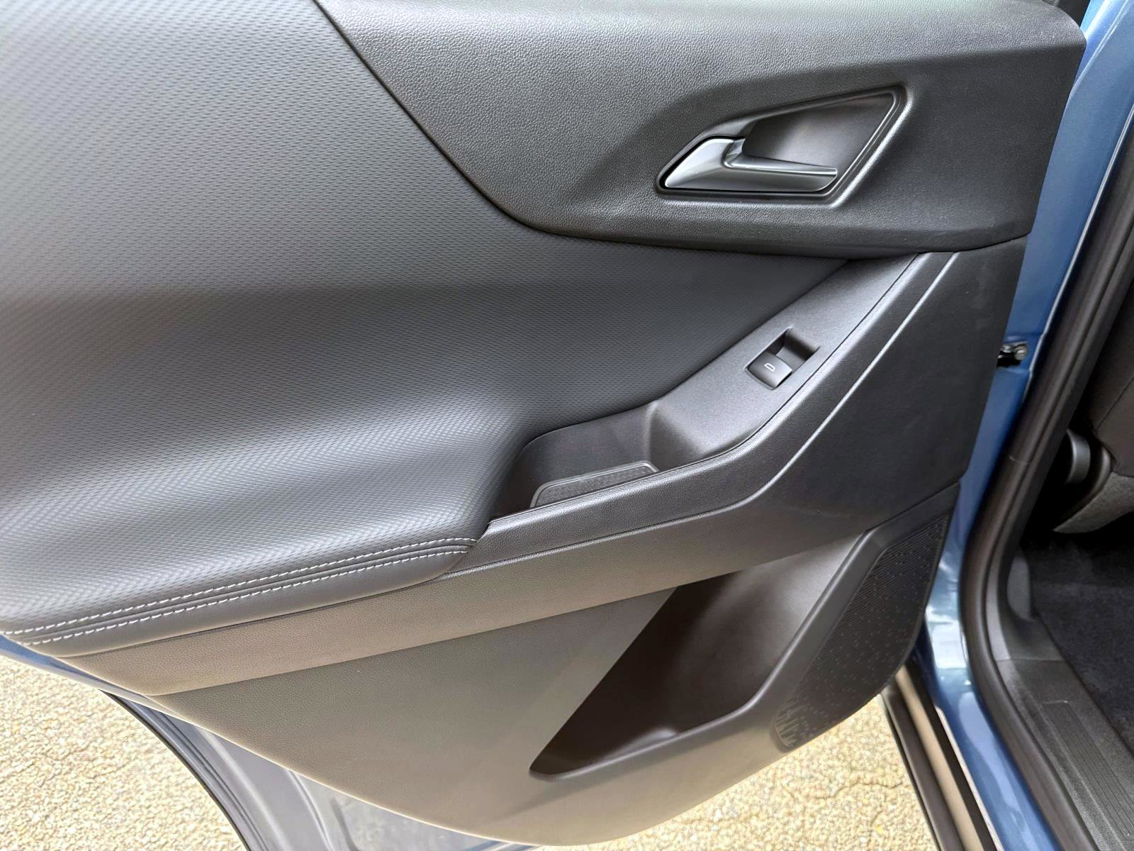 New 2026 Chevrolet Equinox LT image 13