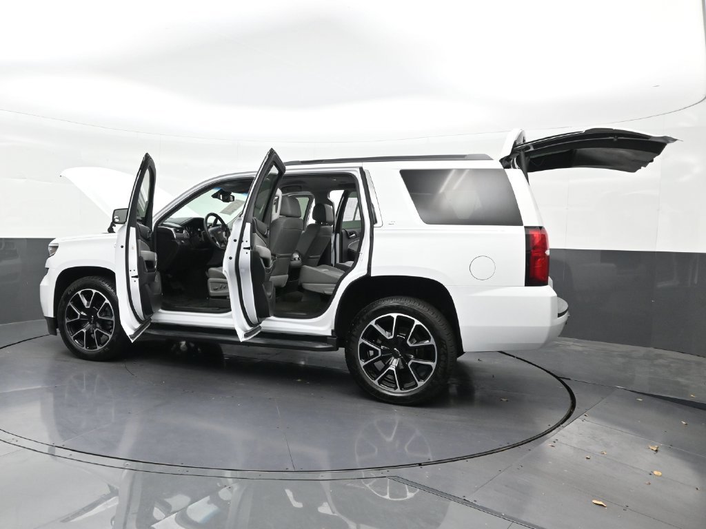 Used 2018 Chevrolet Tahoe LT w/ Luxury Package RWD image 36