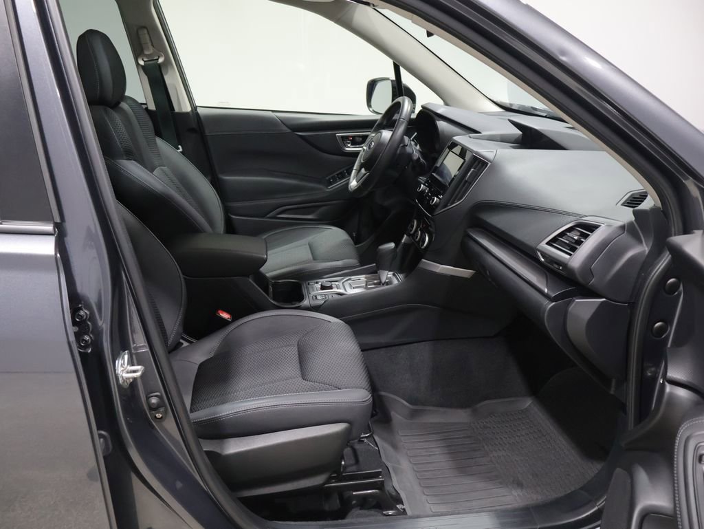 Used 2022 Subaru Forester Premium image 25
