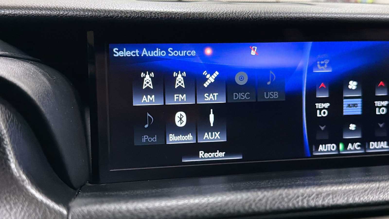 Used 2017 Lexus IS 300 AWD image 18