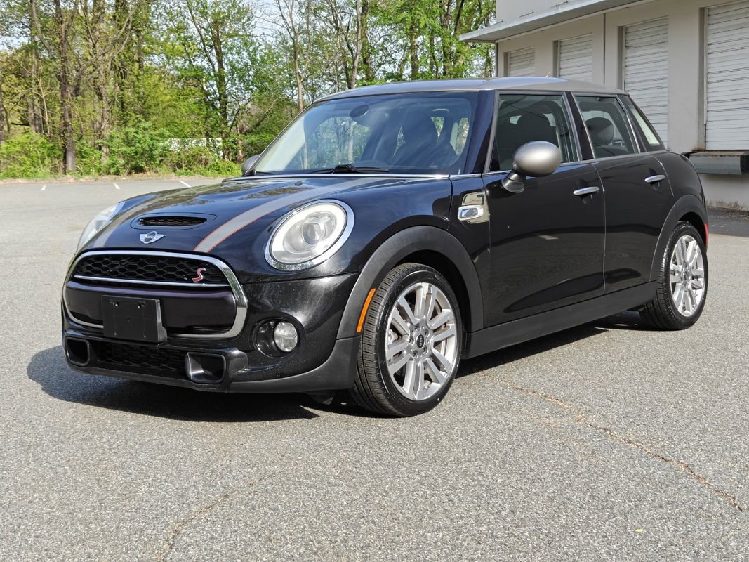 Used 2017 MINI Cooper S FWD image 8