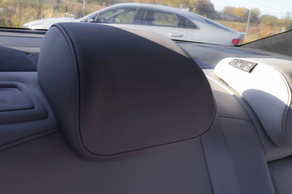 Used 2025 Genesis G70 3.3T Advanced w/ Sport Prestige Package image 38