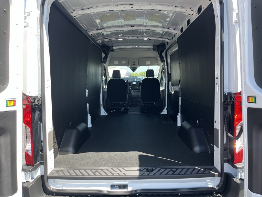 New 2025 Ford Transit 250 148 Medium Roof w/ Load Area Protection Package image 9