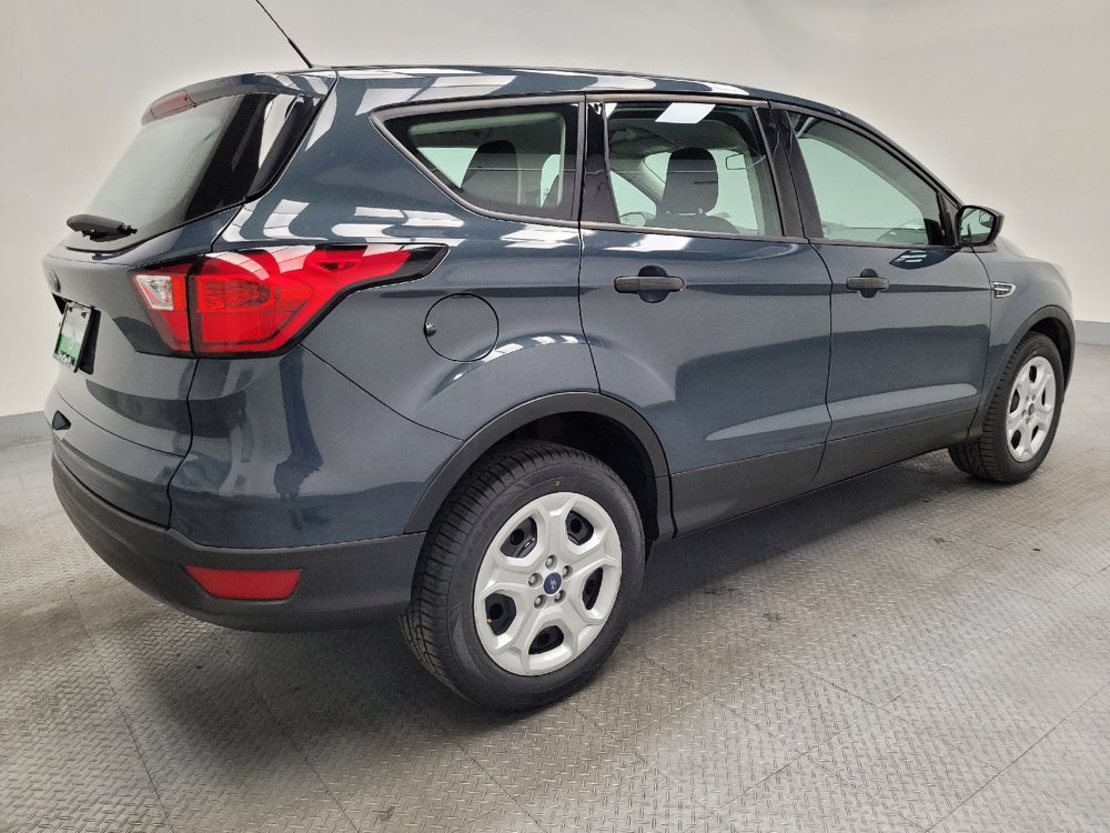 Used 2019 Ford Escape S image 10