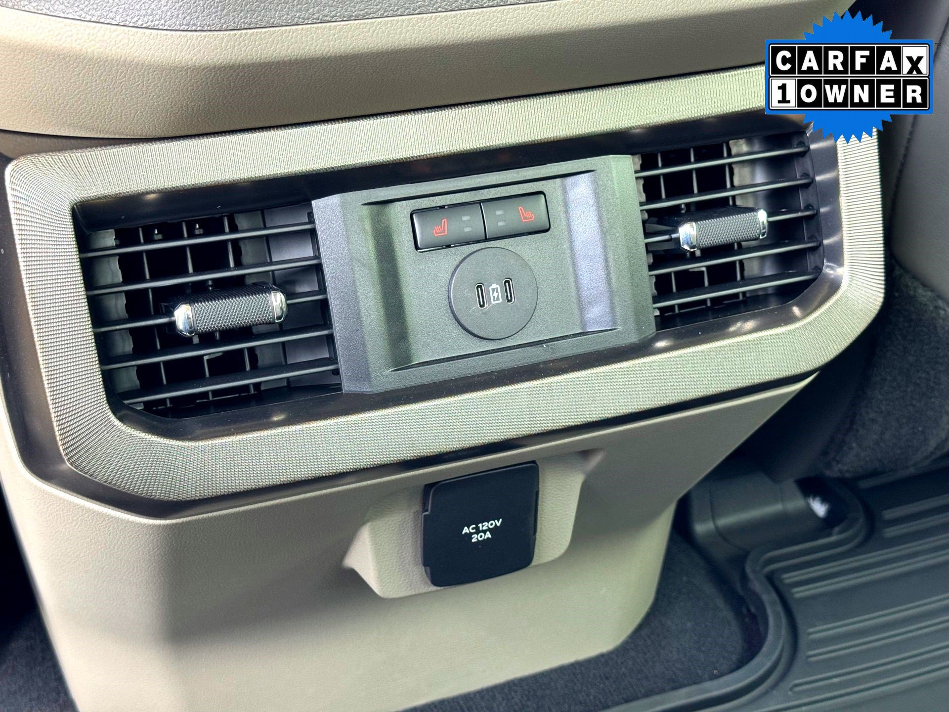 Used 2026 Ford F250 Platinum w/ Platinum Plus Package image 21