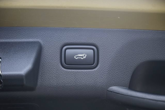 Certified 2024 Kia Seltos SX w/ SX Sunroof Package AWD/4WD image 28