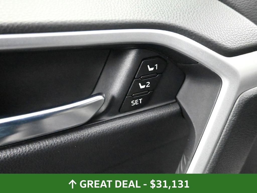 Used 2023 Toyota RAV4 XLE Premium image 32