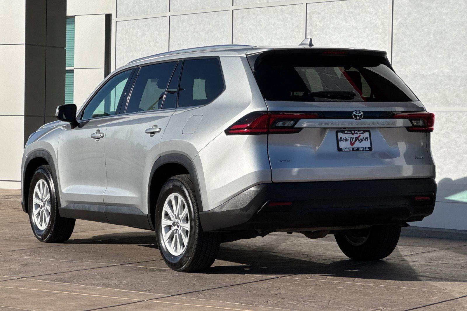 Certified 2025 Toyota Grand Highlander AWD image 7