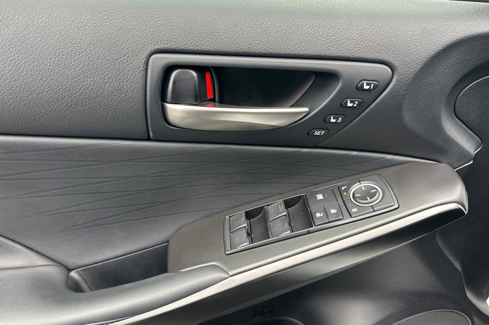 Certified 2024 Lexus IS 350 F Sport image 12