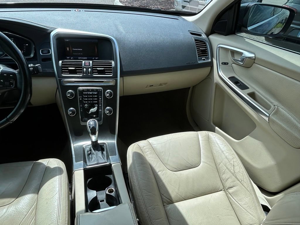 Used 2014 Volvo XC60 3.2 FWD image 11