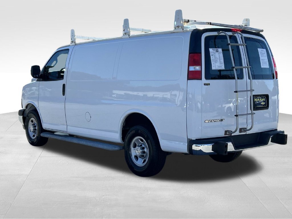 Used 2021 Chevrolet Express 2500 w/ Driver Convenience Package RWD image 5