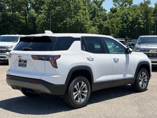 New 2026 Chevrolet Equinox LT w/ Safety and Technology Package FWD image 4