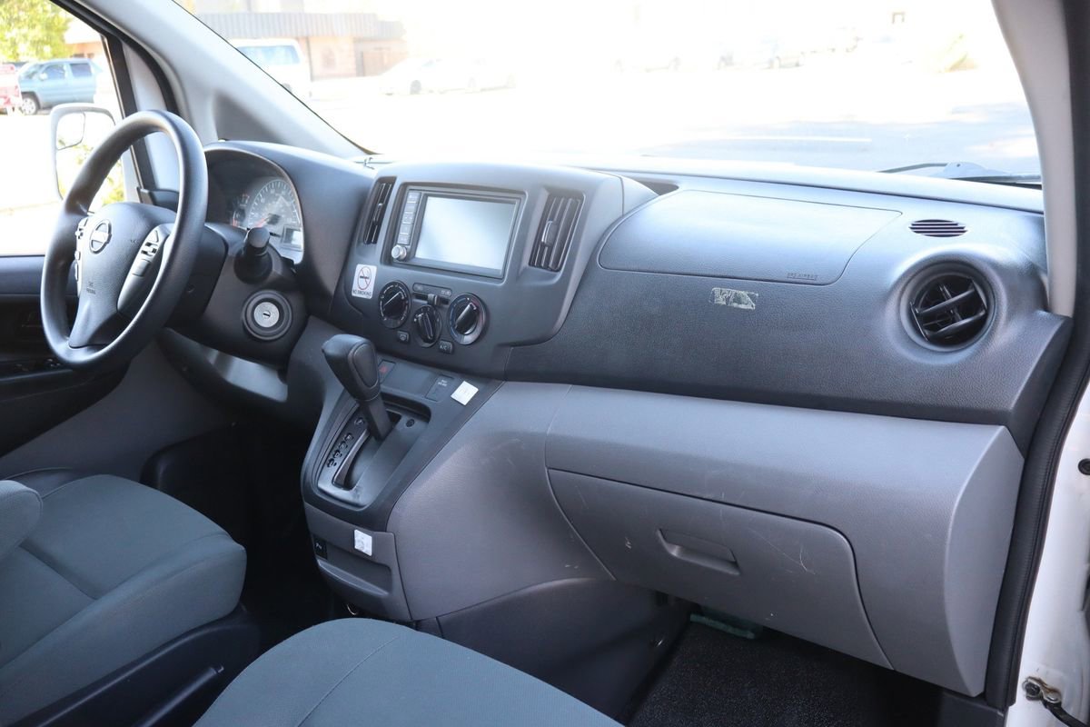 Used 2020 Nissan NV200 SV w/ Back Door Glass Package FWD image 16