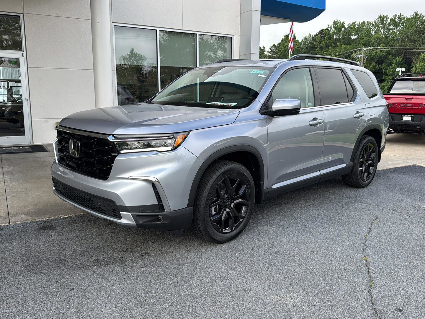 New 2025 Honda Pilot Touring