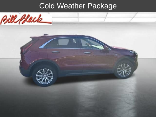 Used 2019 Cadillac XT4 Luxury w/ Cold Weather Package FWD image 5