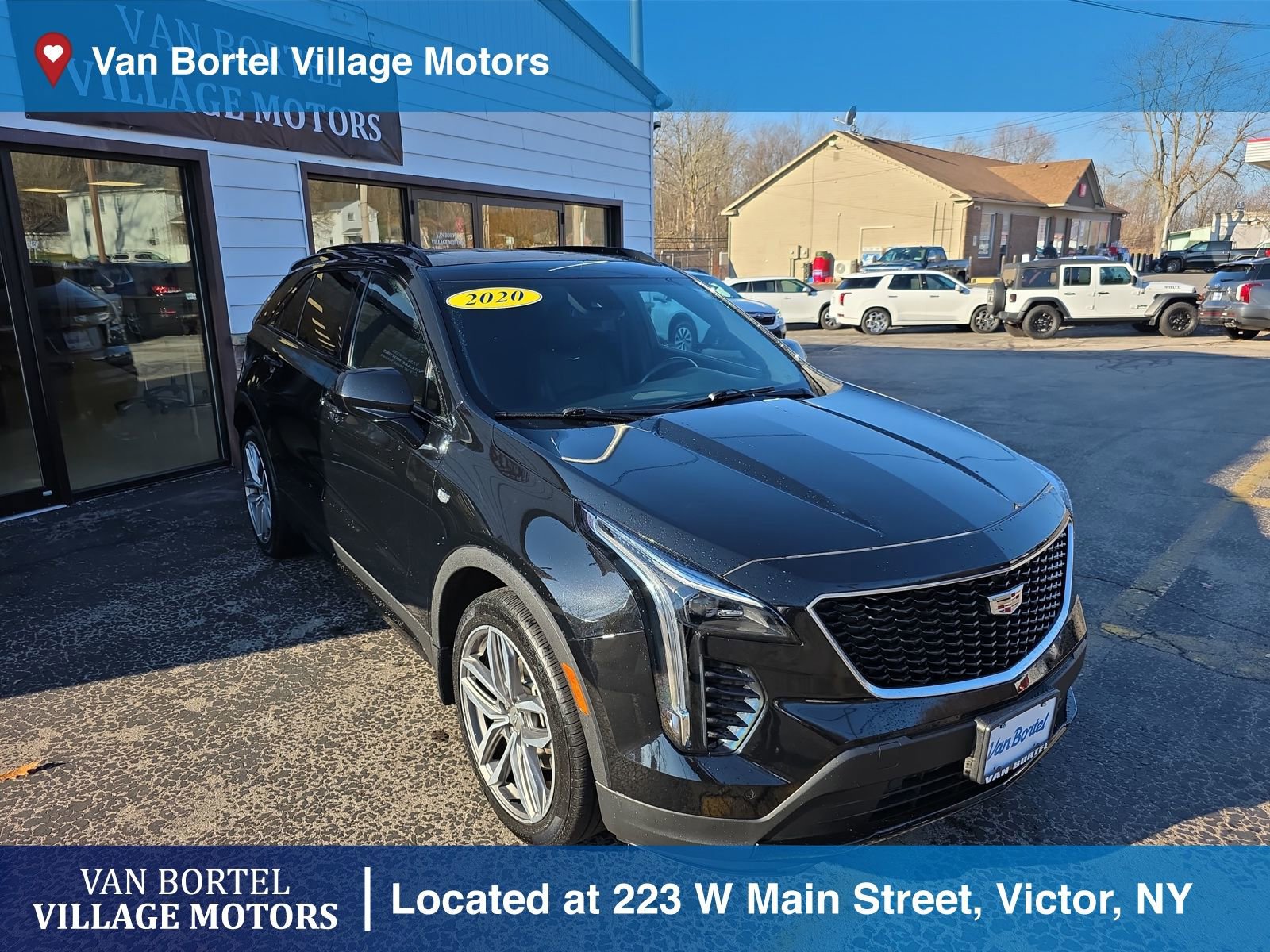 Used 2020 Cadillac XT4 Sport w/ Cold Weather Package image 3