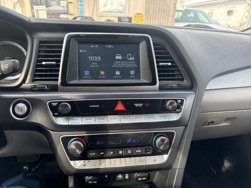 Used 2019 Hyundai Sonata SEL image 12