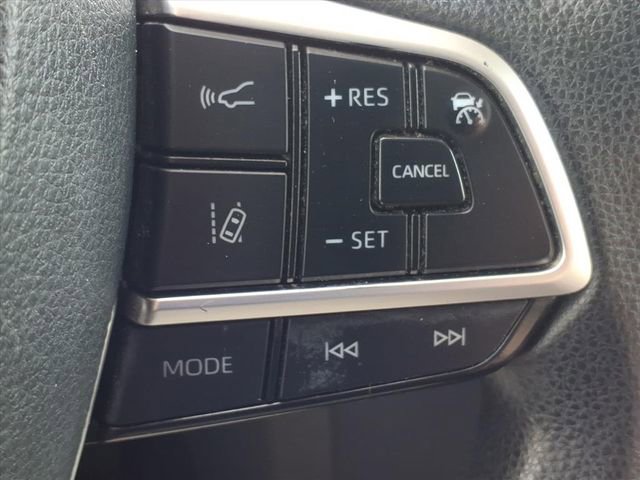 Used 2021 Toyota Sienna LE w/ LE Plus Package image 21