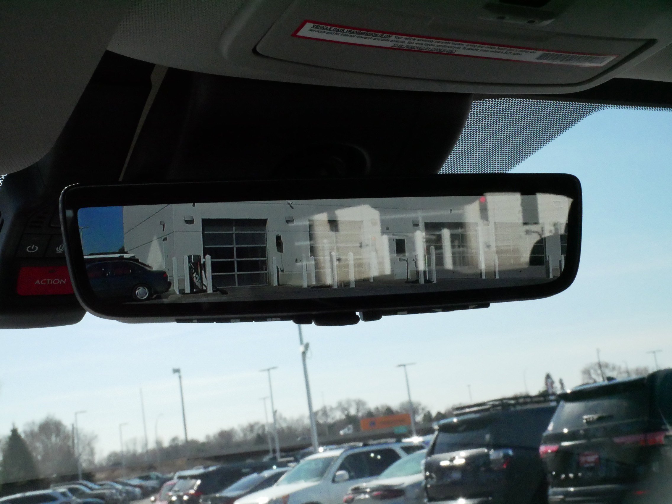 Certified 2023 Toyota Sienna Limited FWD image 31