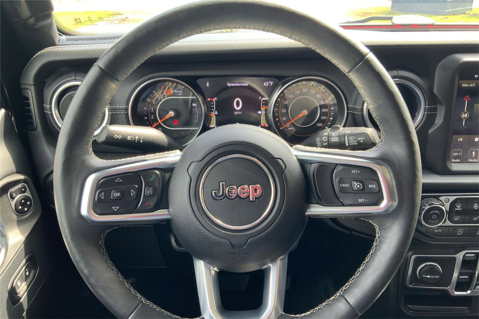 Used 2019 Jeep Wrangler Unlimited Sahara w/ Dual Top Group image 16