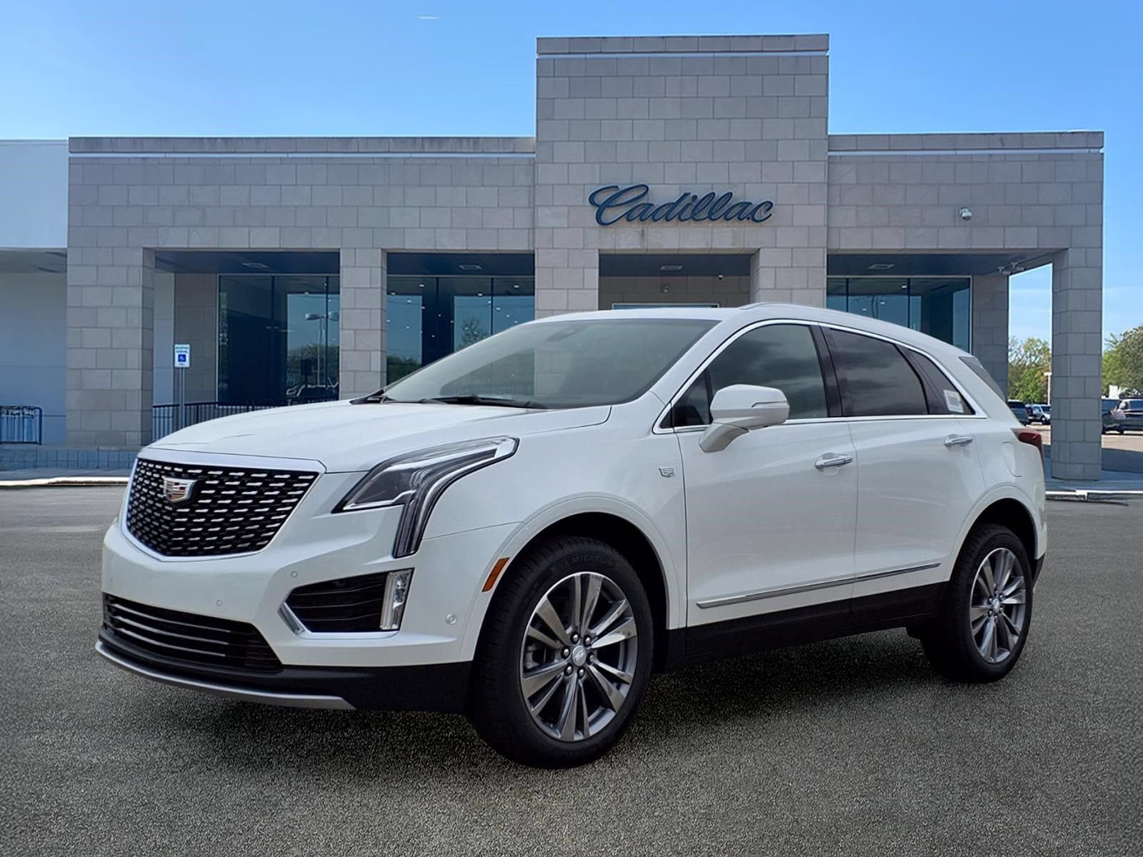 New 2026 Cadillac XT5 Premium Luxury w/ LPO, Floor Liner Package