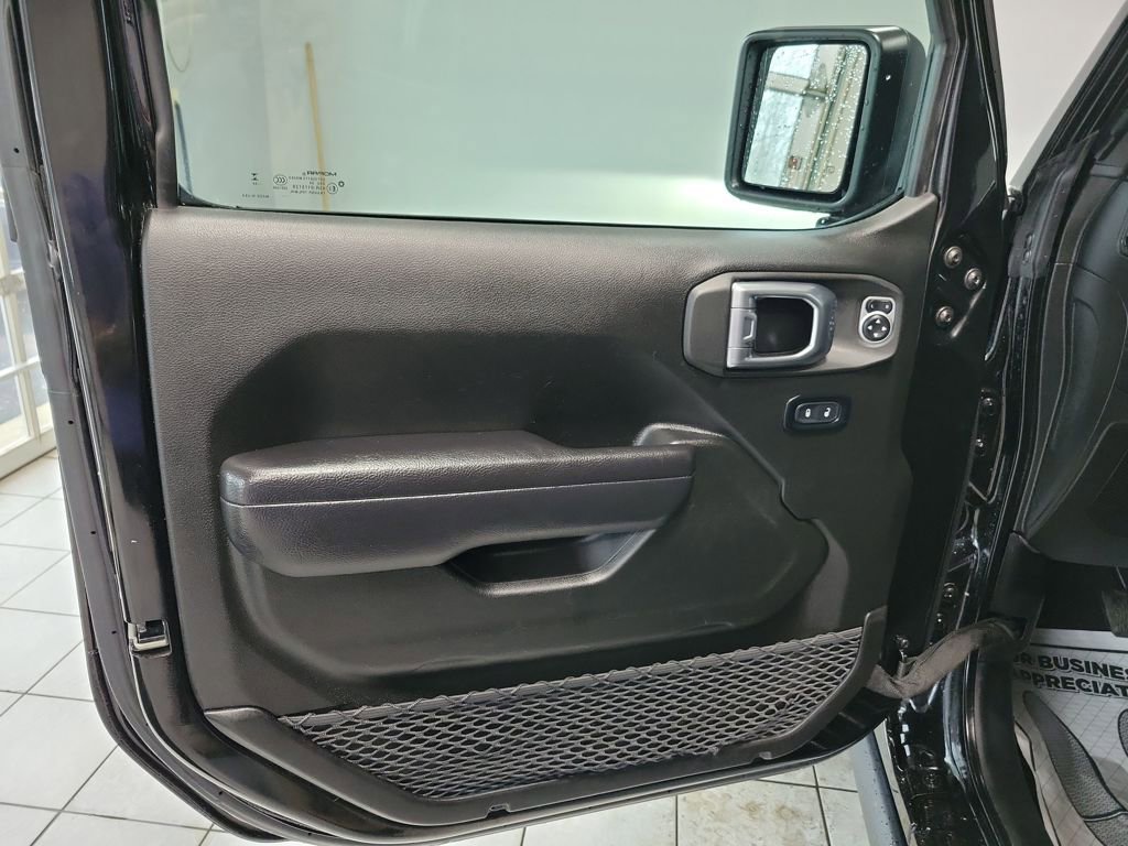 Used 2024 Jeep Wrangler Unlimited Rubicon 4xe image 43