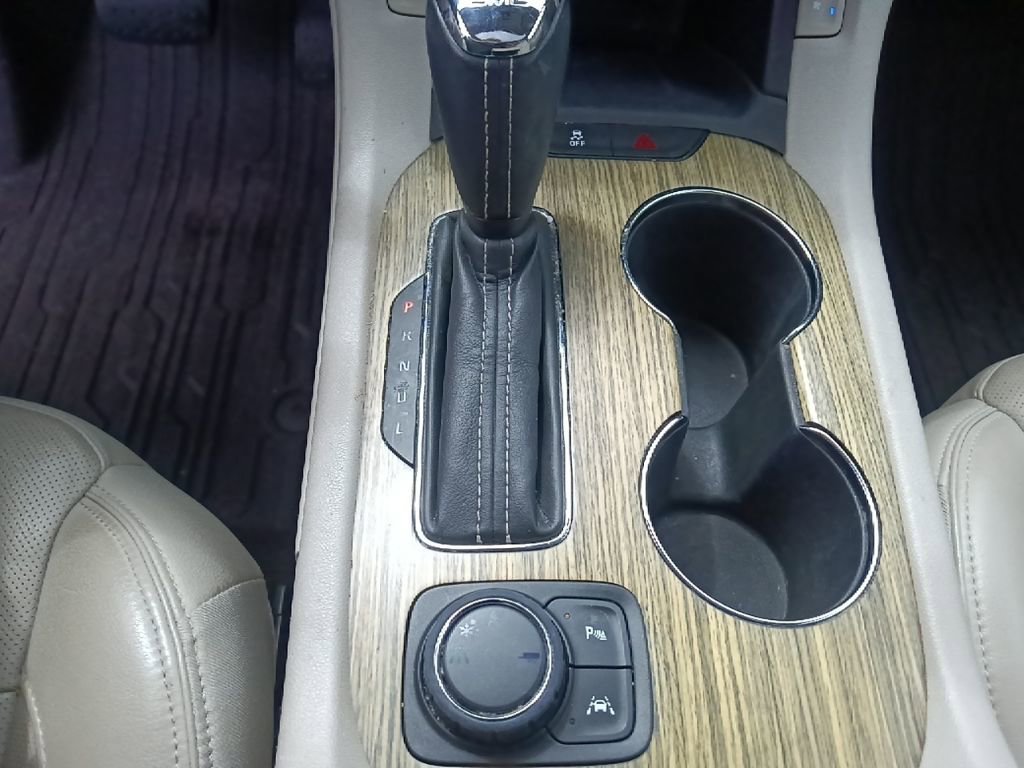 Used 2019 GMC Acadia Denali w/ Technology Package image 27